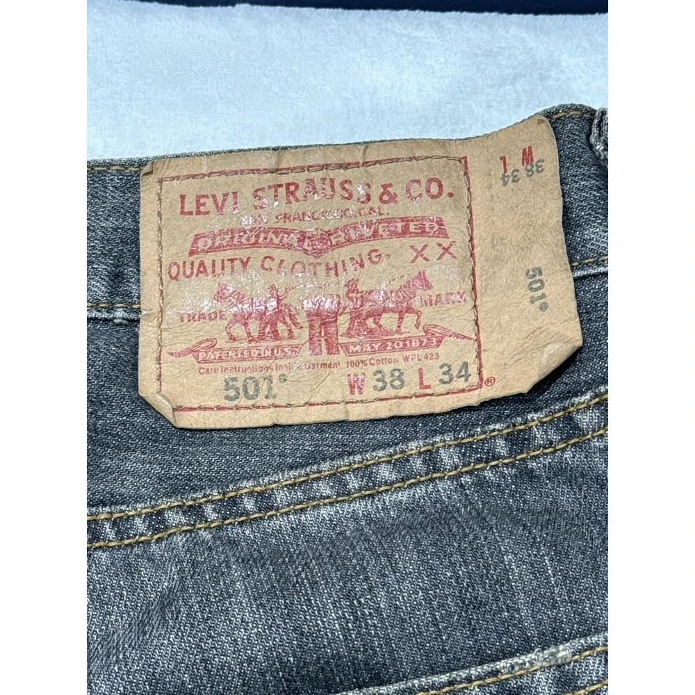 Levis 501 Jeans Mens 38x34 Gray Button Fly Straight Leg Denim Charcoal Wash XX